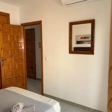 Enissa - Con Piscina Y 3 Mins De La Playa Andando Daire *