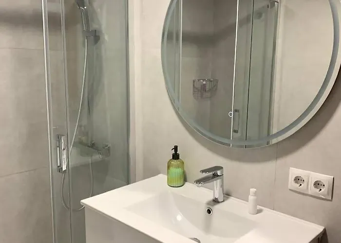 Apartment Enissa - Con Piscina Y 3 Mins De La Playa Andando