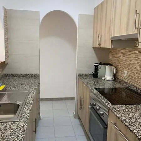 Enissa - Con Piscina Y 3 Mins De La Playa Andando